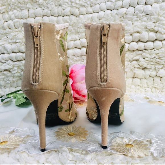 Sold out. - Picture 5 of 8